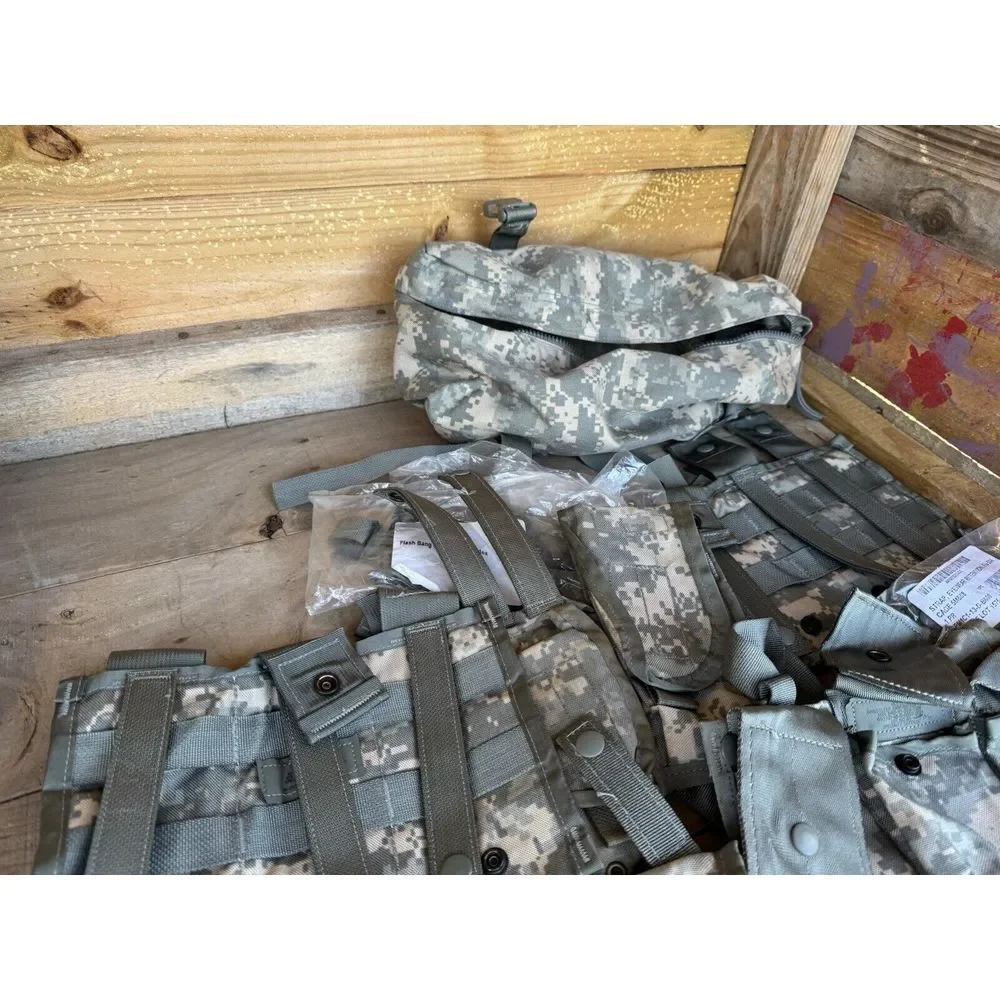 MOLLE II Modular Lightweight Load-Carrying Equipment Waist Pack Army With Others